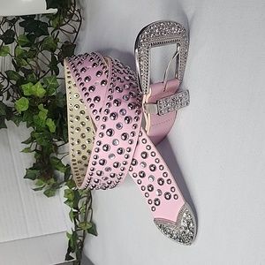 Bling!! Western Style Silver and Pink Faux Leather Belt